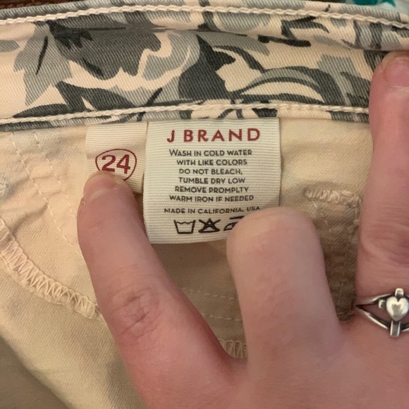 J Brand Skinny Capri Empress Jeans - Picture 4 of 4